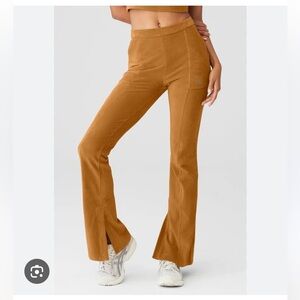 ALO Yoga Women's Micro Corduroy Flare Pants - Tan